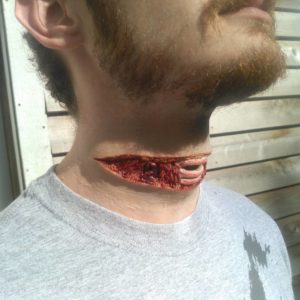 New prosthetic, pre blood gag.

#sfxmakeup #sfx #makeup #makeupartist #prostheticsmakeup #prosthetics #moldmaking #horror  #horrormovies  #gore #goremakeup